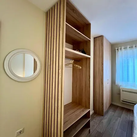 Steps From The Center Appartement *